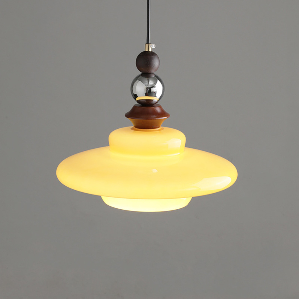 Medieval-Style Beige Glass Pendant Light – Elegant Dining Room Chandelier
