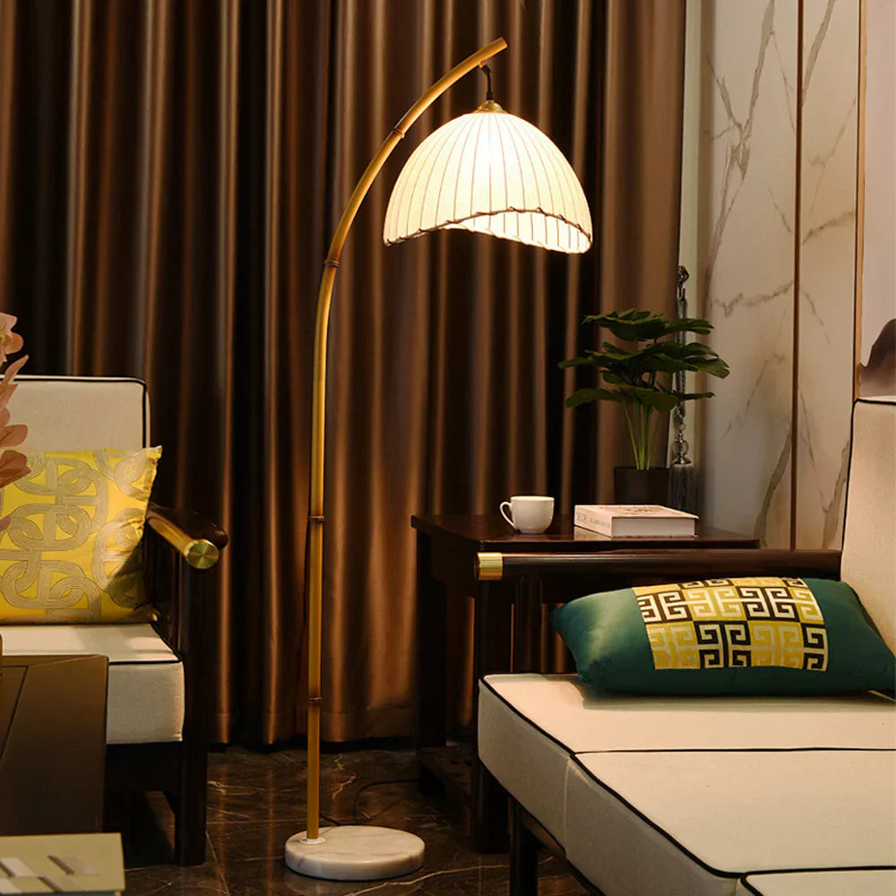 Japanese Bamboo Floor Lamp – Minimalist Zen-Inspired Lighting for a Tranquil Atmosphere