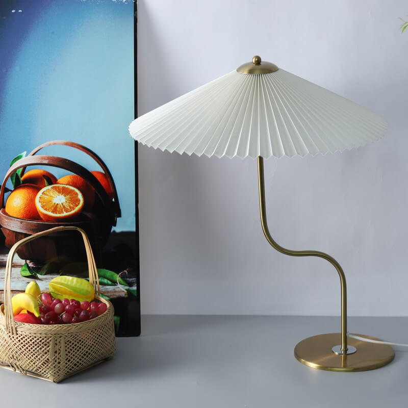 UmbrellaLamp – Elegant LED Touch Lamp for a Tranquil Ambience