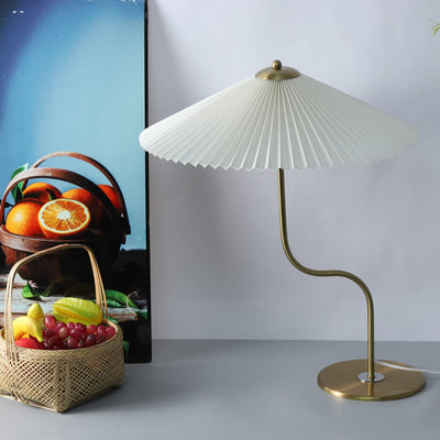 UmbrellaLamp – Elegant LED Touch Lamp for a Tranquil Ambience