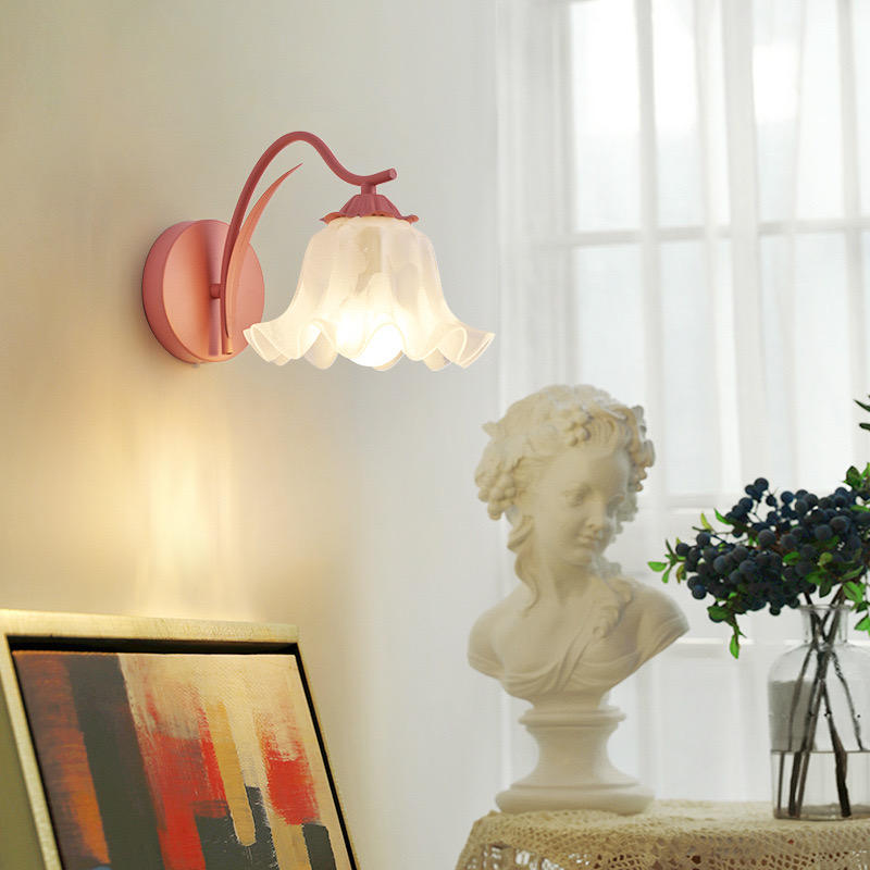 French Retro Garden Flower Wall Lamp – Elegant LED Floral Wall Light (E27, 5W)