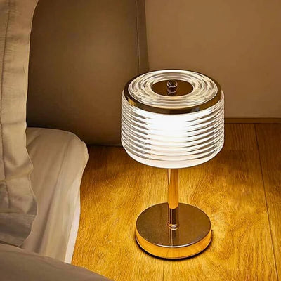 Elegant Crystal Ring Table Lamp – A Statement of Sophistication