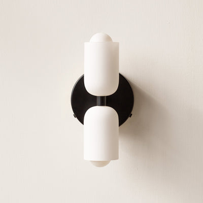 Minimalist Acrylic Wall Light – Soft Up & Down Lighting for a Warm Ambiance