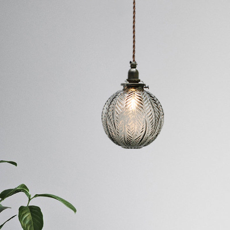 Colonial Global Pendant Light – Timeless Elegance with a Modern Touch