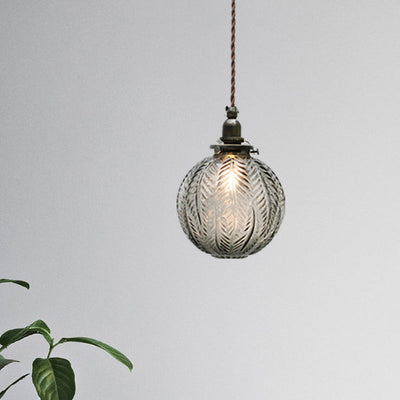 Colonial Global Pendant Light – Timeless Elegance with a Modern Touch