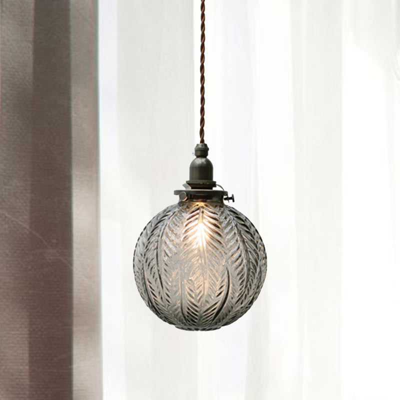 Colonial Global Pendant Light – Timeless Elegance with a Modern Touch