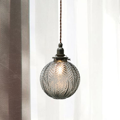 Colonial Global Pendant Light – Timeless Elegance with a Modern Touch