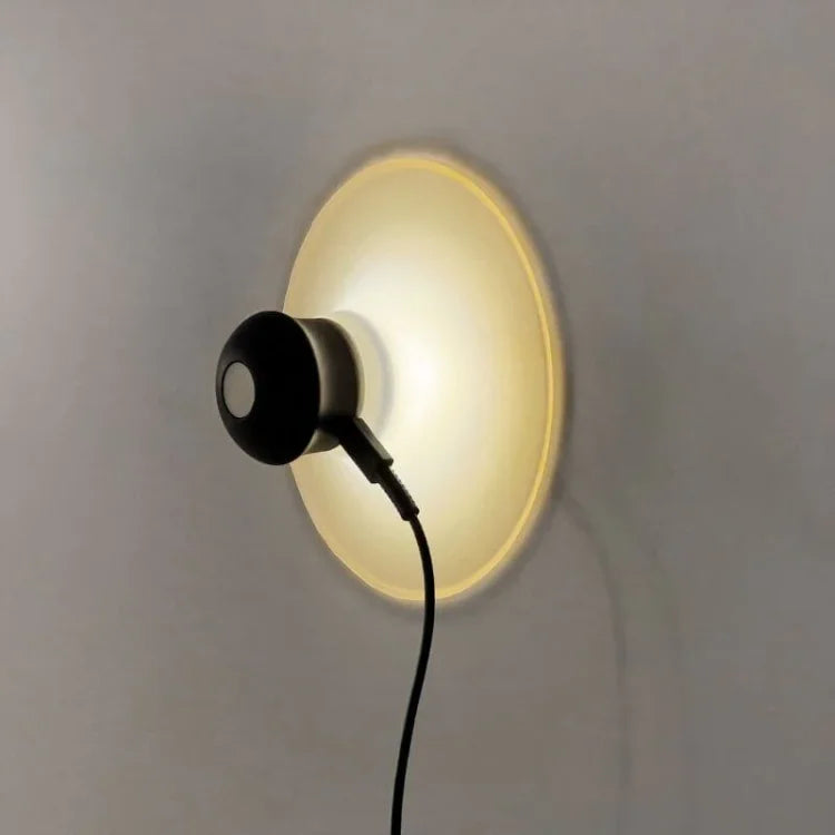 Rechargeable LED Suction Cup Light – Portable, Dimmable & USB-Powered