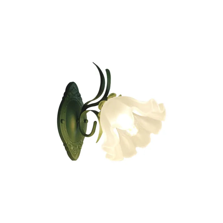 Lily Blossom Wall Light – Elegant Floral-Inspired Wandleuchte