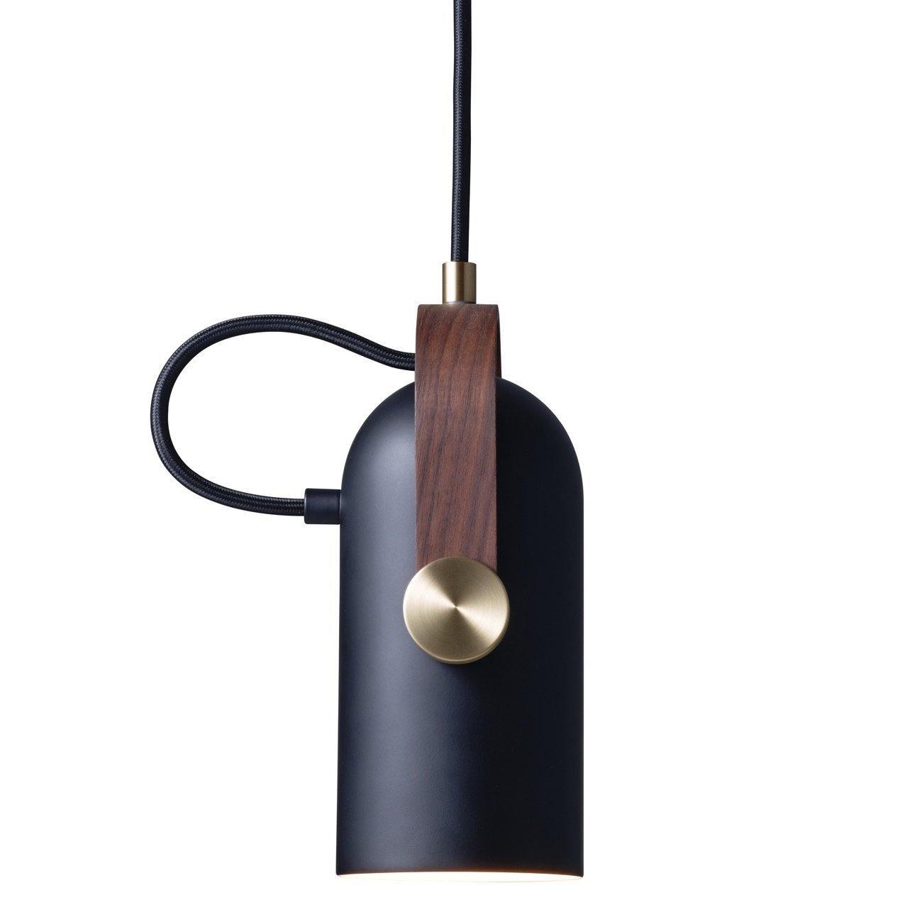 Karronade Pendant Light – Industrial Marine-Inspired Hanging Lamp