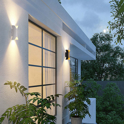 Waterproof LED Wall Light – Modern Aluminium Outdoor Lamp for Patios & Pathways