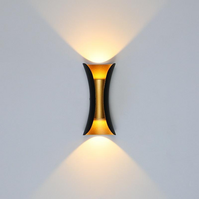 Waterproof LED Wall Light – Modern Aluminium Outdoor Lamp for Patios & Pathways