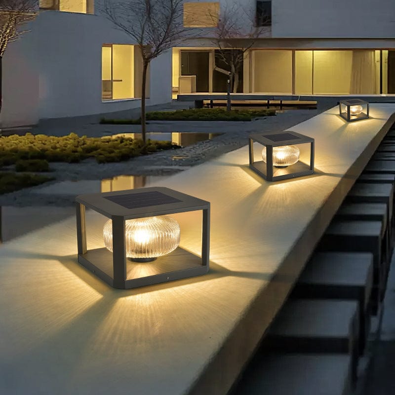 Solar Lume Outdoor Light – Elegant & Weatherproof Solar-Powered Lamp