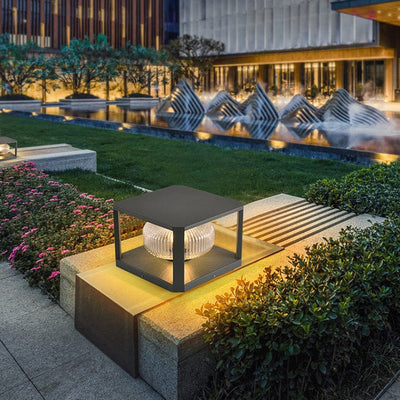 Solar Lume Outdoor Light – Elegant & Weatherproof Solar-Powered Lamp