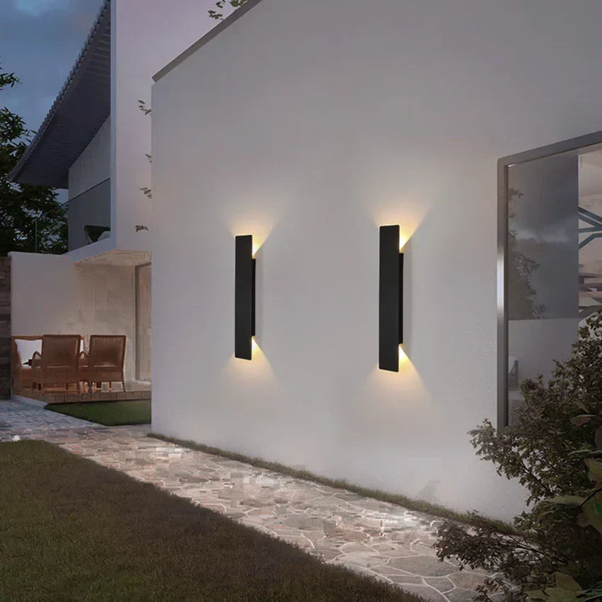 Lumeo | Modern Waterproof Outdoor Wall Light for Stylish Illumination