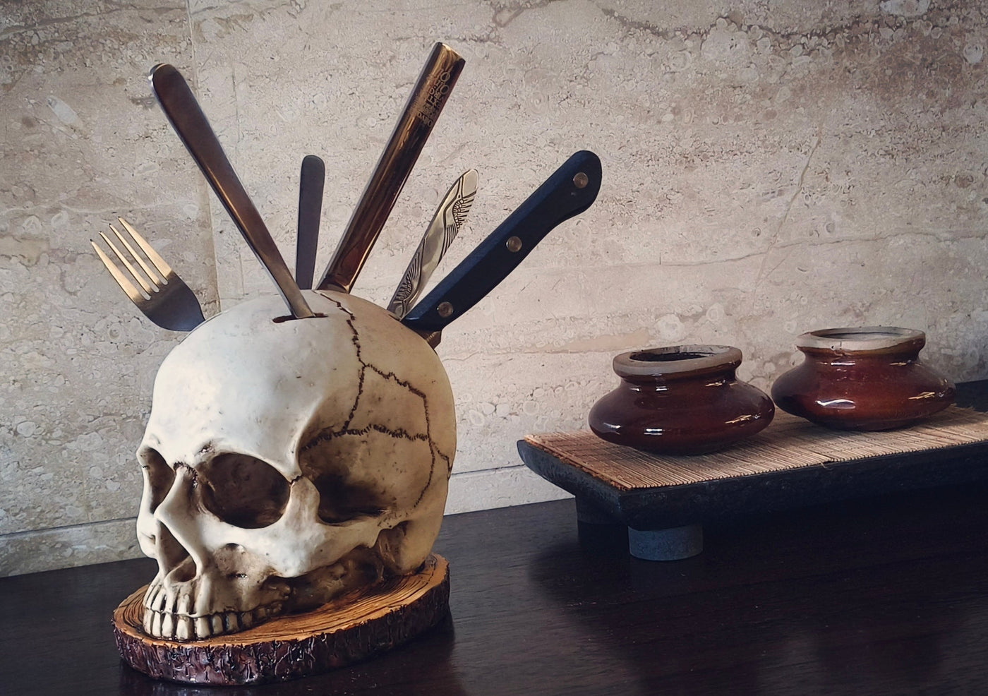 Gothic Skull Knife Holder – Handmade, Unique Kitchen Décor with Maximum Functionality