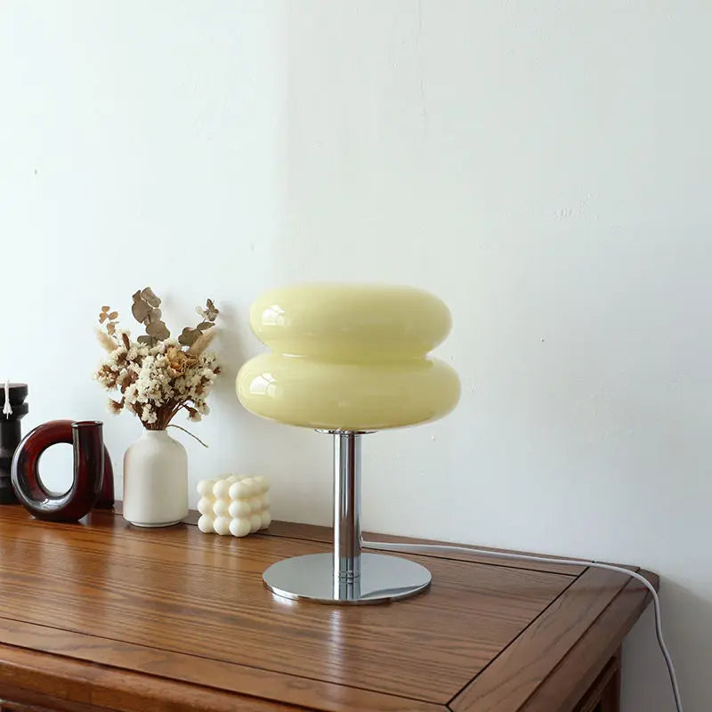 Italian Bauhaus Table Lamp – Wireless & Dimmable Retro-Inspired Lighting