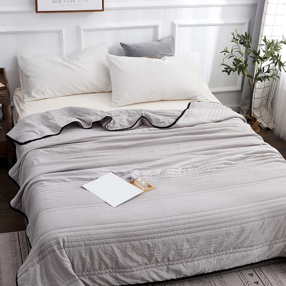 Cooling Blanket – Stay Cool and Comfortable All Night