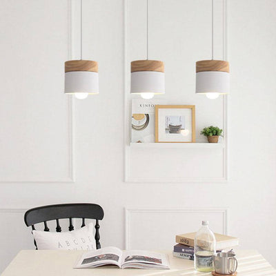 Robinson Pendant Light – Playful Elegance with Natural Wood & Soft Tones