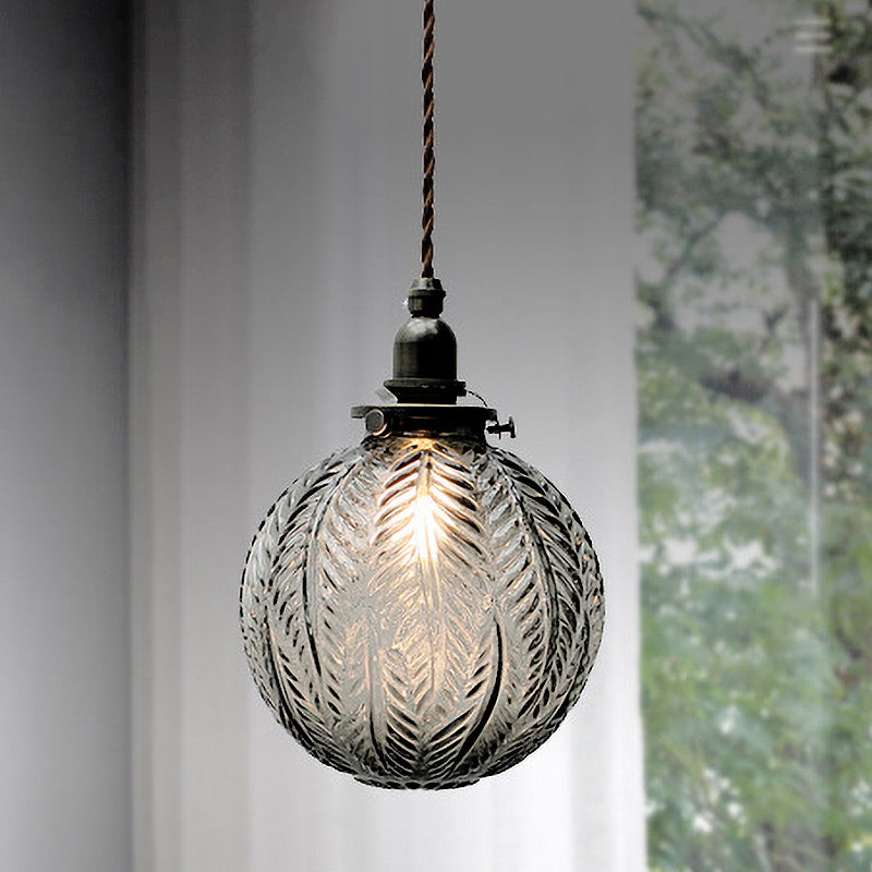 Colonial Global Pendant Light – Timeless Elegance with a Modern Touch