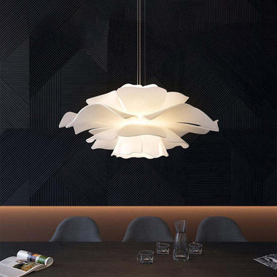 Bella Modern Design Pendant Lamp – A Floral Touch for a Blooming Atmosphere