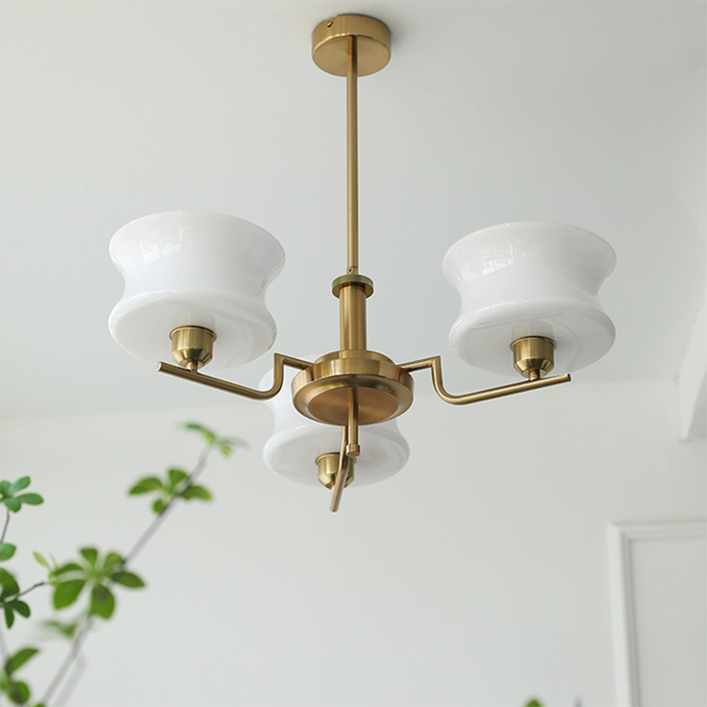 Vintage Charm with a Modern Twist – The Hoveder Chandelier