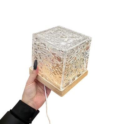 Qrismora Aurora Lamp – Captivating Northern Lights for a Tranquil Ambience