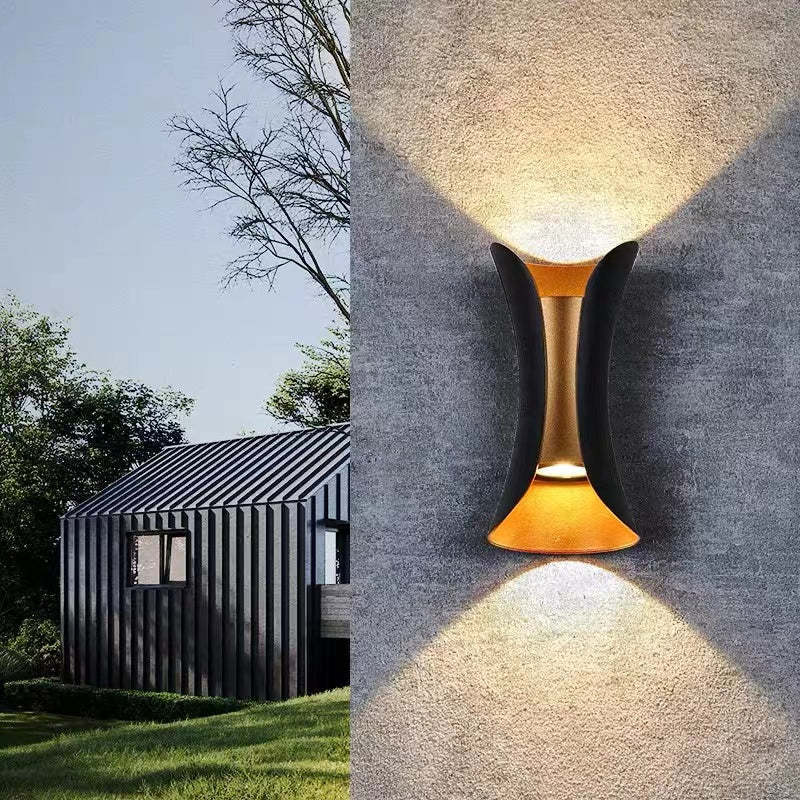 Waterproof LED Wall Light – Modern Aluminium Outdoor Lamp for Patios & Pathways