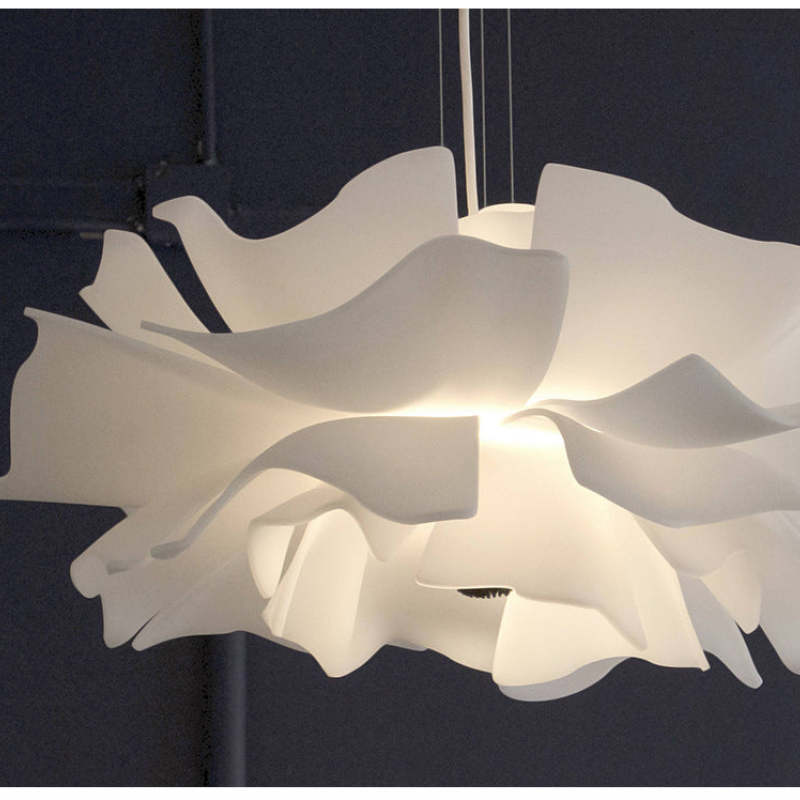 Bella Modern Design Pendant Lamp – A Floral Touch for a Blooming Atmosphere