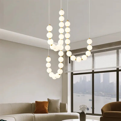 Luxury White Necklace Chandelier – Elegant Jewellery-Inspired Lighting