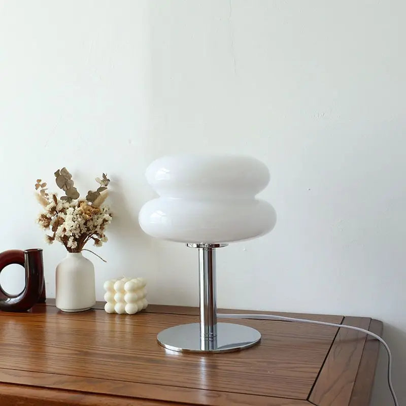 Italian Bauhaus Table Lamp – Wireless & Dimmable Retro-Inspired Lighting
