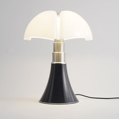 Vintage LED Designer Table Lamp – Retro-Inspired Elegance with Modern LED Light