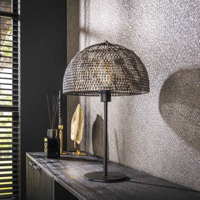 LumeaLamp | Elegant Table Lamp with Handcrafted Metal Shade