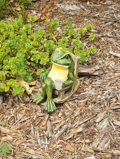 Glowing Garden Frog – Solar-Powered Outdoor LED Decorative Statue