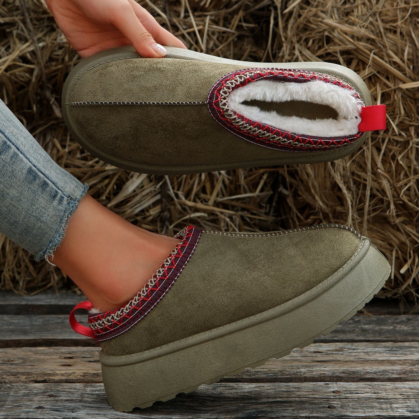 Eco-Friendly Comfort Slippers – Sustainable Care for Your Feet