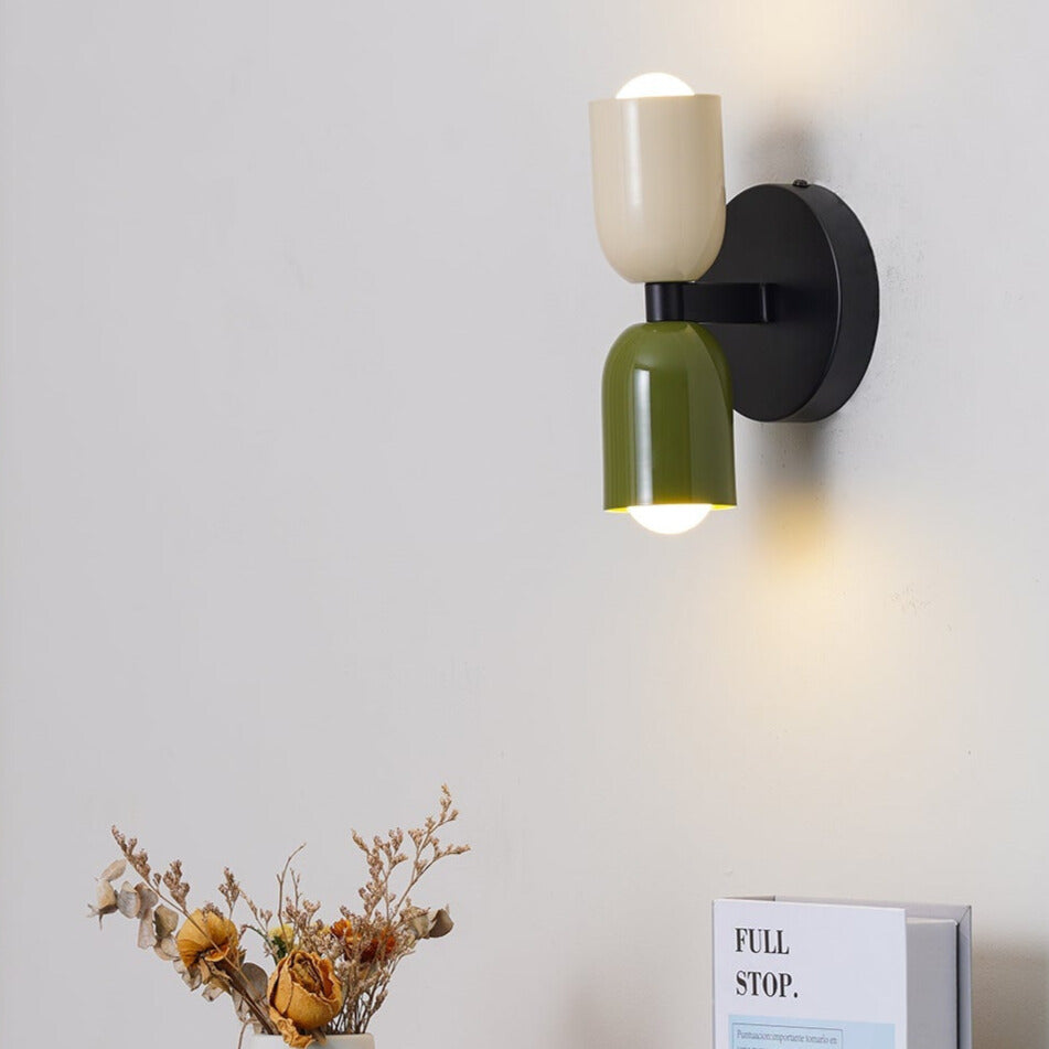 Modern Adjustable Wall Light – Sleek Directional Lighting for Any Space
