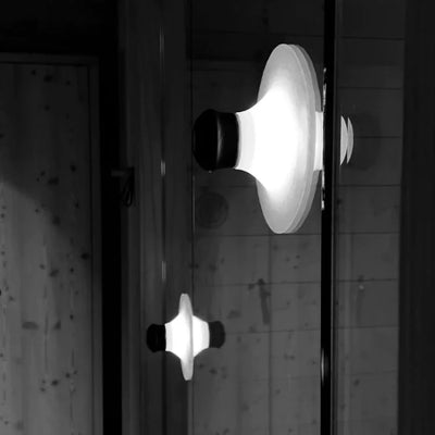 Rechargeable LED Suction Cup Light – Portable, Dimmable & USB-Powered