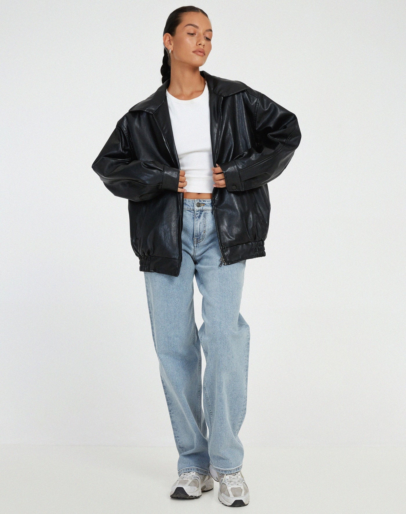 Oversized Leather Jacket for Women – Timeless Elegance and Comfort