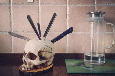 Gothic Skull Knife Holder – Handmade, Unique Kitchen Décor with Maximum Functionality