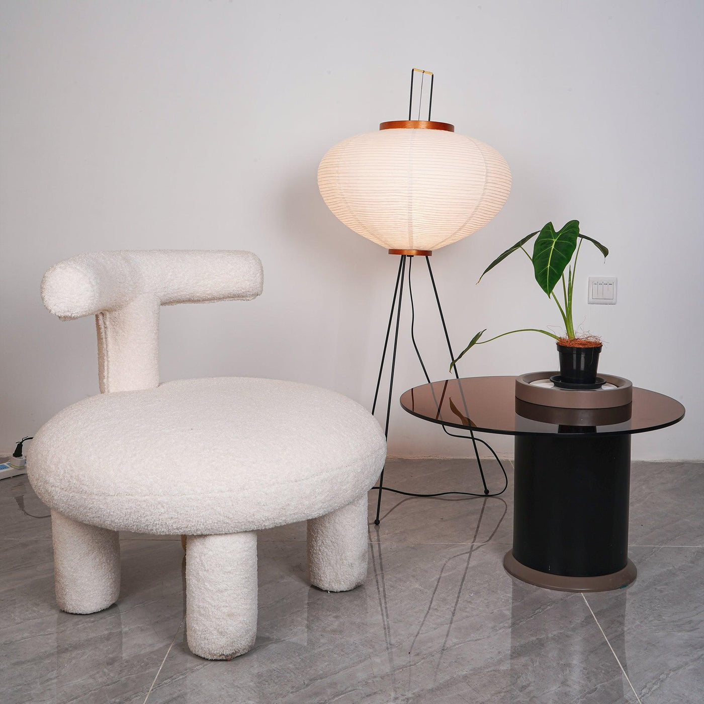 Rice Paper Floor Lamp – Minimalist Soft Glow Lighting for a Tranquil Ambience