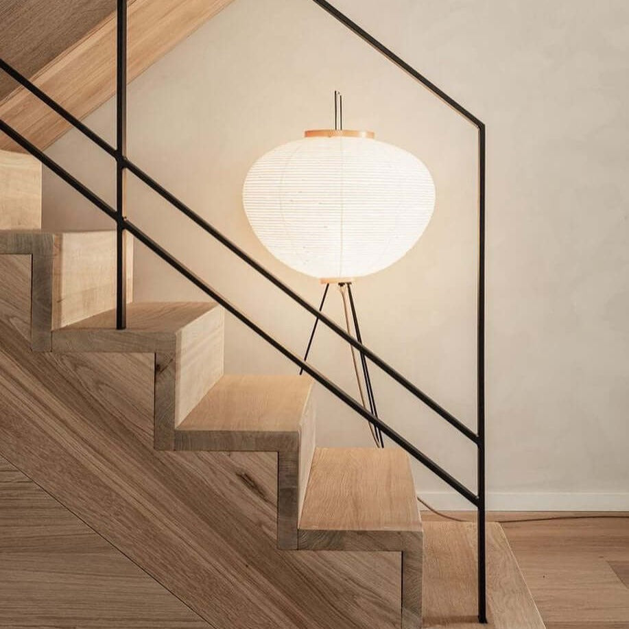 Rice Paper Floor Lamp – Minimalist Soft Glow Lighting for a Tranquil Ambience