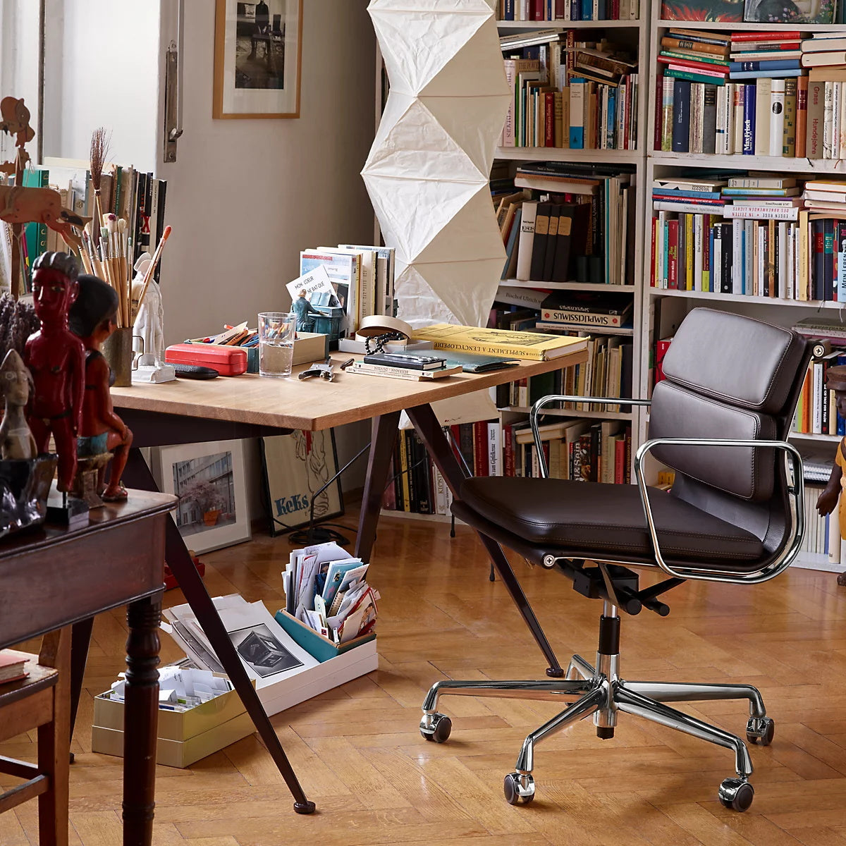 Rice Paper Floor Lamp – Minimalist Soft Glow Lighting for a Tranquil Ambience