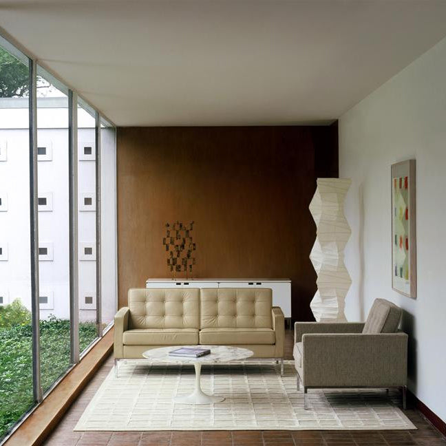 Rice Paper Floor Lamp – Minimalist Soft Glow Lighting for a Tranquil Ambience