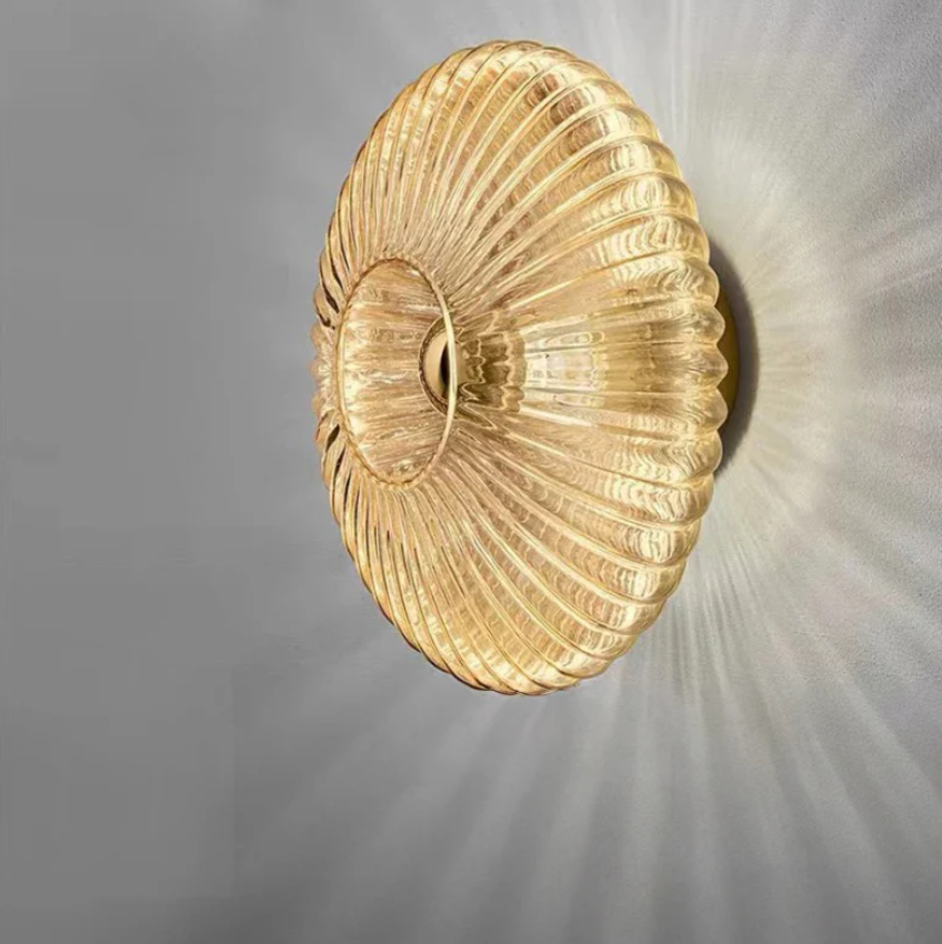 LumiVerre – Elegant Glass Wall Sconce for Warm, Inviting Ambiance