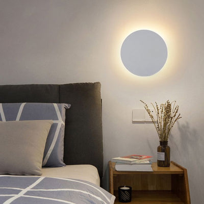Modern Round Wall Sconce – Elegant LED Lighting for Home