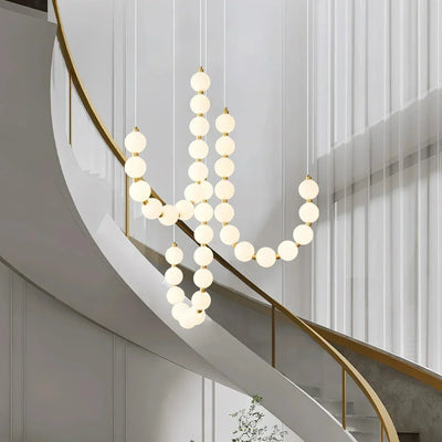 Luxury White Necklace Chandelier – Elegant Jewellery-Inspired Lighting