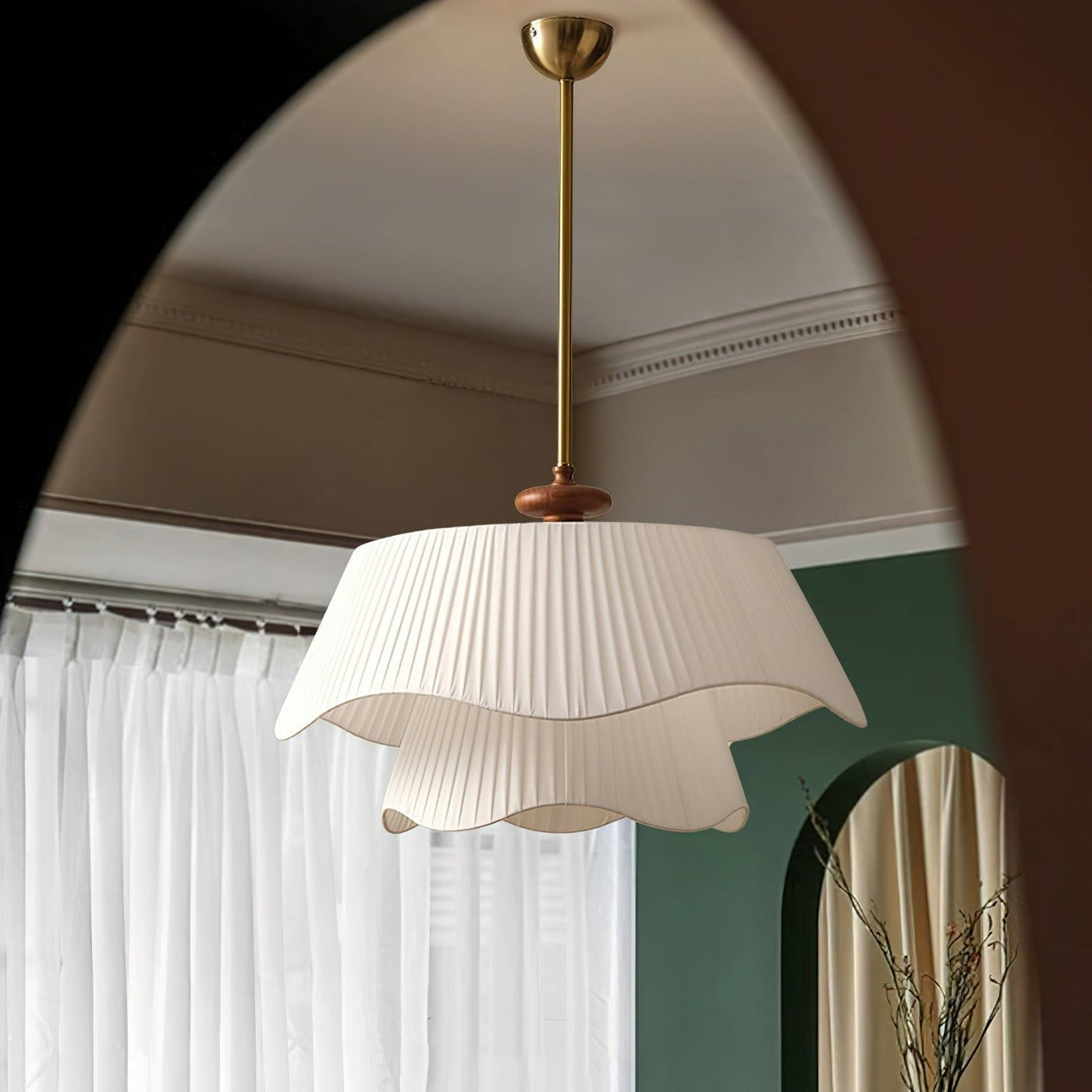 Bellevue Pendant Light – A Refined Blend of Style & Functionality