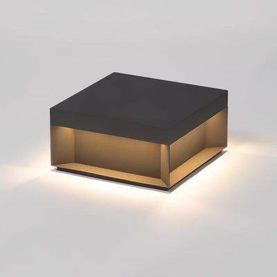 Solar Outdoor Post Light – Weatherproof LED Illumination for Any Landscape