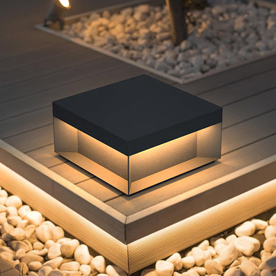 Solar Outdoor Post Light – Weatherproof LED Illumination for Any Landscape