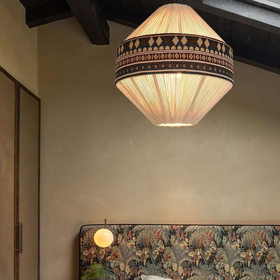 Bohemian Fringe Pendant Light – A Blend of Art and Elegance